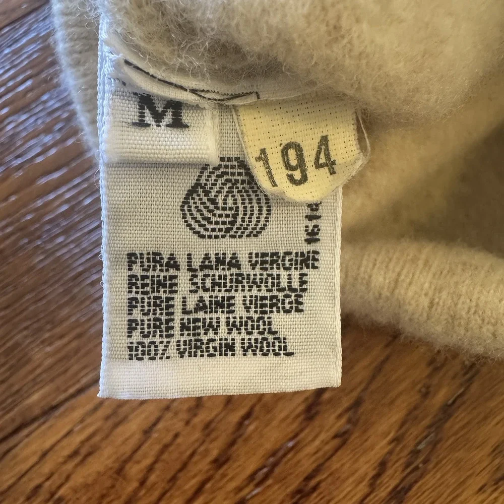 VTG United Colors of Benetton Womens 34" Lambswool Short Sweater 90's Panda - Picture 12 of 16